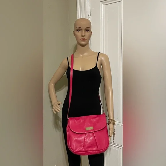 Marc By Marc Jacobs Fuchsia Leather Bag - Picture 2 of 12